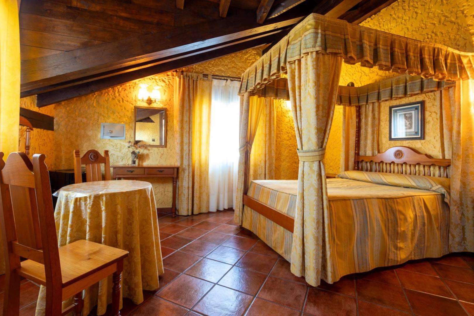Hotel La Casona De Luis ケベダ エクステリア 写真